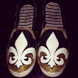 Saints shoes in a size 6